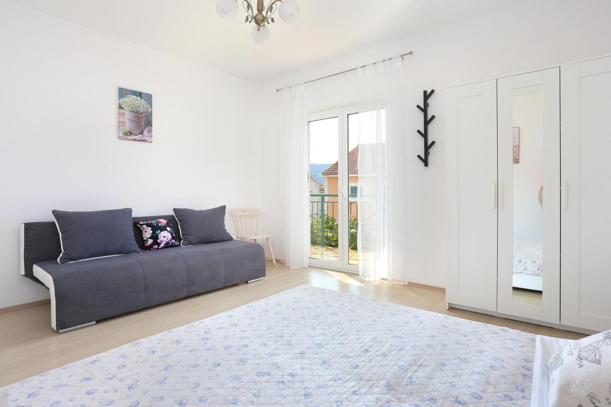 Seaside Holiday House Poljica, Trogir - 5161 Marina Room photo